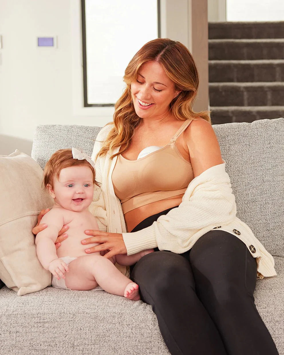 Momcozy All - in - one M6 Wearable Breast Pump - Painlessly Pump - Otloubnow